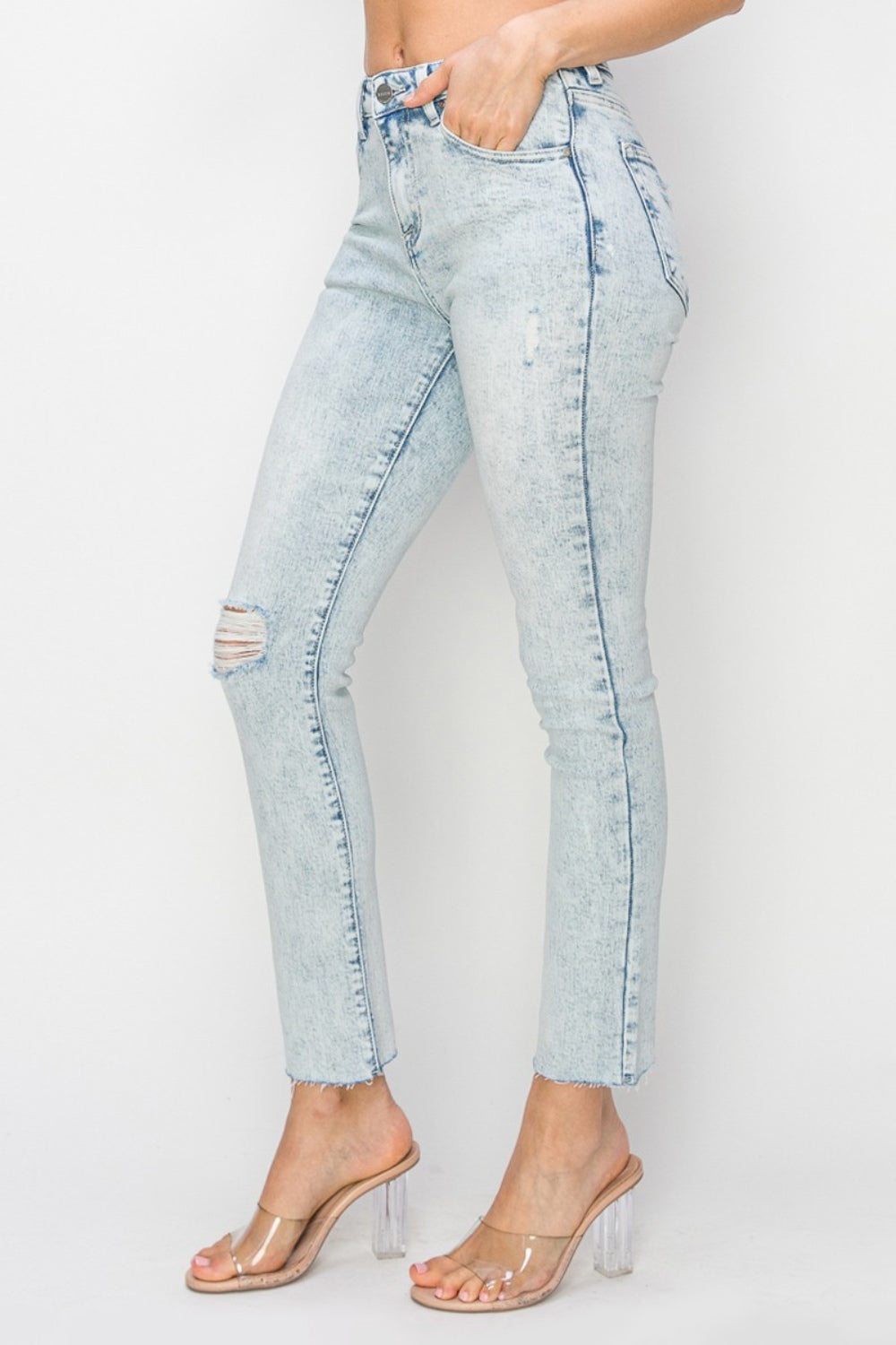 High Rise Distressed Skinny Jeans - ThingsWeUseAndLove 