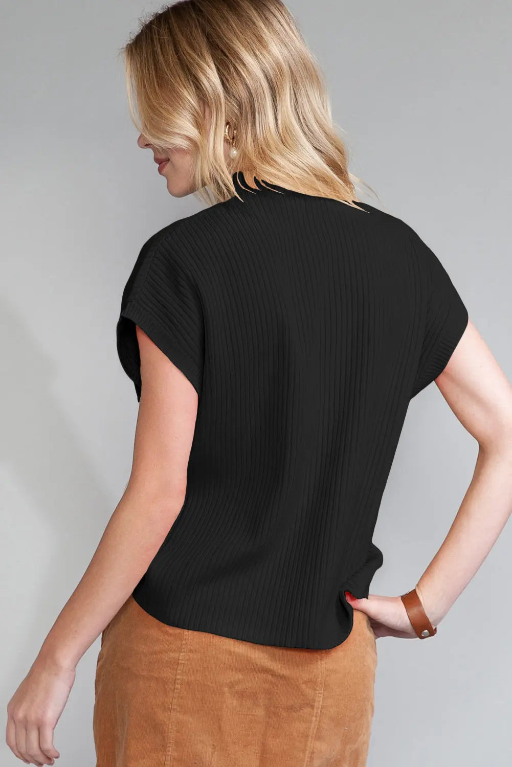 Gold Flame Patch Pocket Ribbed Knit Short Sleeve Sweater - ThingsWeUseAndLove 